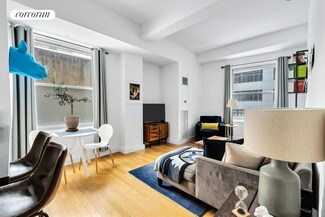 88 Greenwich St Unit 825, New York, NY 10006