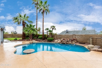 8027 E Quarterline Rd, Mesa, AZ 85207
