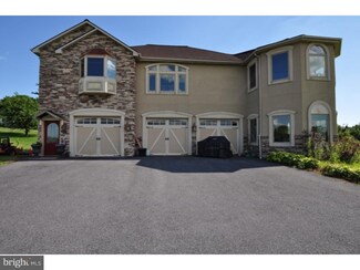 265 Cherry Hill Rd, Nazareth, PA 18064
