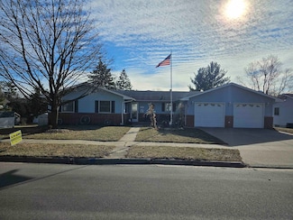 375 W Madison St, Platteville, WI 53818