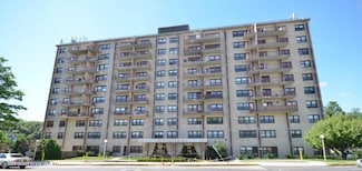 1000 Clove Rd Unit 10N, Staten Island, NY 10301