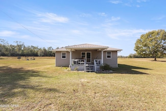 1988 Orange Hill Rd, Chipley, FL 32428