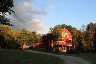 1075 West Rd, Bowdoin, ME 04287
