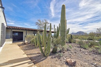 5030 W Trails End Rd, Tucson, AZ 85745