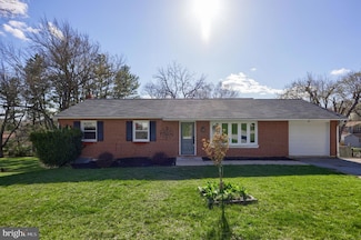 26 Virginia Ave, Shrewsbury, PA 17361