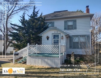 859 E 2nd St, Russell, KS 67665