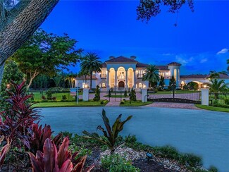 5900 Estates Dr, Southwest Ranches, FL 33330