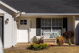 4344 W Patrick St, Fayetteville, AR 72704
