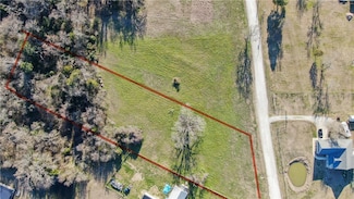 231 Dewey Ln, Franklin, TX 77856