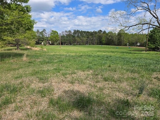 1714 Measmer St, Kannapolis, NC 28081