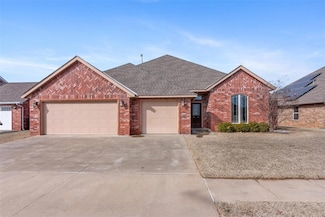 6301 Green Meadow Ln, Oklahoma City, OK 73132
