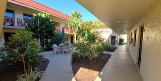 72 Boundary Blvd Unit 226, Rotonda West, FL 33947