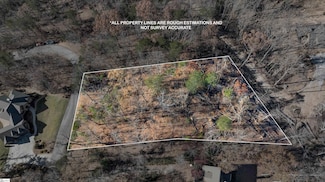 219 Luberon Ln, Travelers Rest, SC 29690