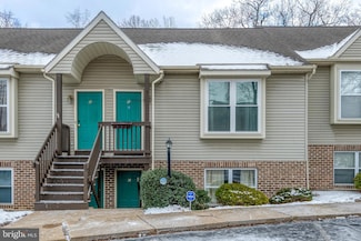 17 Westpointe Dr Unit 17, Ephrata, PA 17522