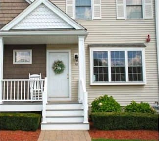 401 W Center St Unit F8, West Bridgewater, MA 02379