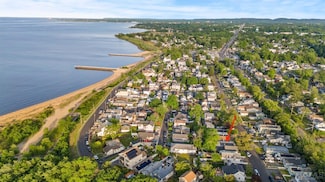 79 Shoreland Cir, South Amboy, NJ 08879