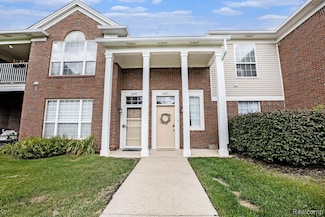 16701 Carriage Way Unit 56, Northville, MI 48168
