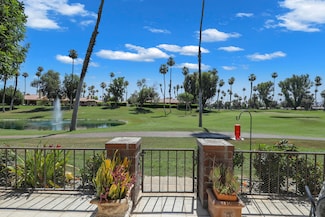 118 Las Lomas, Palm Desert, CA 92260