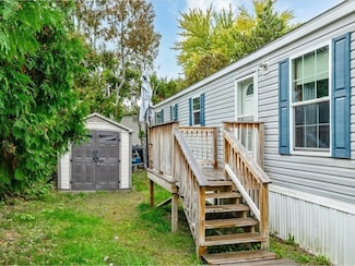 21 2nd St, Barre, VT 05641