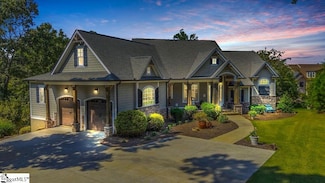 303 Commonwealth Dr, Ninety Six, SC 29666