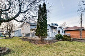 2910 Gilboa Ave, Zion, IL 60099