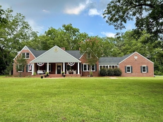 466 W Oglethorpe St, Ellaville, GA 31806