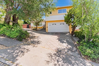 2907 Winchester Dr, Hayward, CA 94541