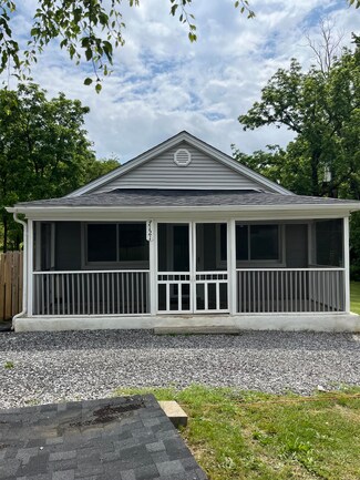7121 Thirlane Rd, Roanoke, VA 24019