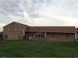 345 Novak Dr, Dillonvale, OH 43917