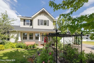 7260 N Courcelles Pkwy, Coeur D Alene, ID 83815