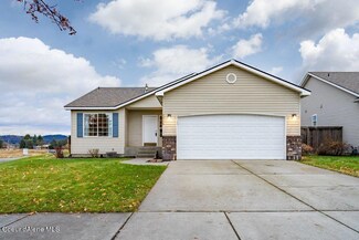 1245 W Snoqualmie Ave, Post Falls, ID 83854