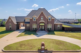 3410 Blackbird Ln, Norman, OK 73071