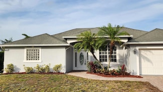 5610 NW North Crisona Cir, Port Saint Lucie, FL 34986