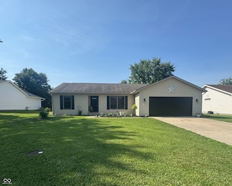 4313 W Hummingbird Way, Muncie, IN 47304