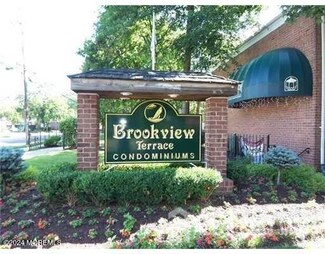 289 Main St Unit 6F, Spotswood, NJ 08884