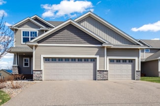 7827 Dan Patch Ct, Savage, MN 55378