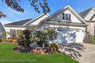 44 Barton Creek Rd, Jackson, NJ 08527