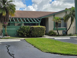 460 Lakeview Dr Unit 2, Weston, FL 33326