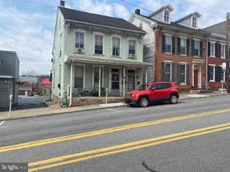 20 S Main St, Mifflintown, PA 17059