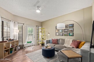 8888 N 47th Ave Unit 105, Glendale, AZ 85302