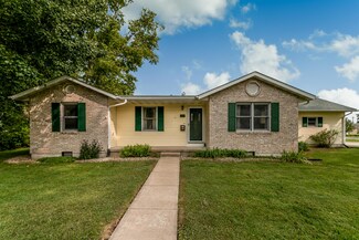 721 E Rodemyre St, Centralia, MO 65240