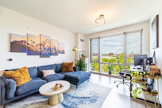 75 Park Ln S Unit 406, Jersey City, NJ 07310