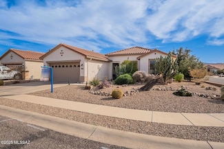 7713 W Desert Cactus Way, Tucson, AZ 85743