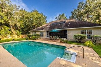 369 Cinder Hill Dr, Brunswick, GA 31523