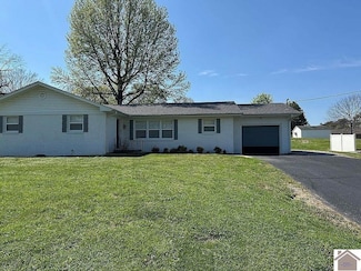 3915 Cleary Dr, Paducah, KY 42001