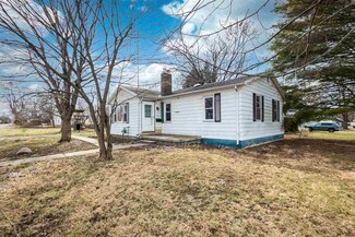 308 S 3rd St, Centerville, IN 47330