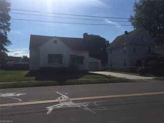 694 Broad St, Conneaut, OH 44030