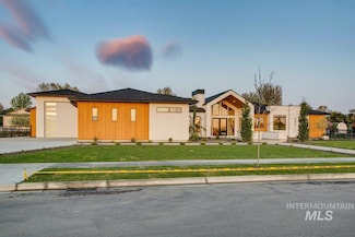 10205 Copperhead Ln, Caldwell, ID 83600