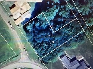 125 Kochka Dr, Bell Township, PA 15613