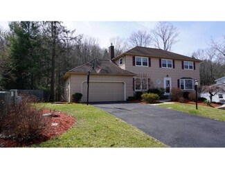 4 Azalea Dr, Apalachin, NY 13732